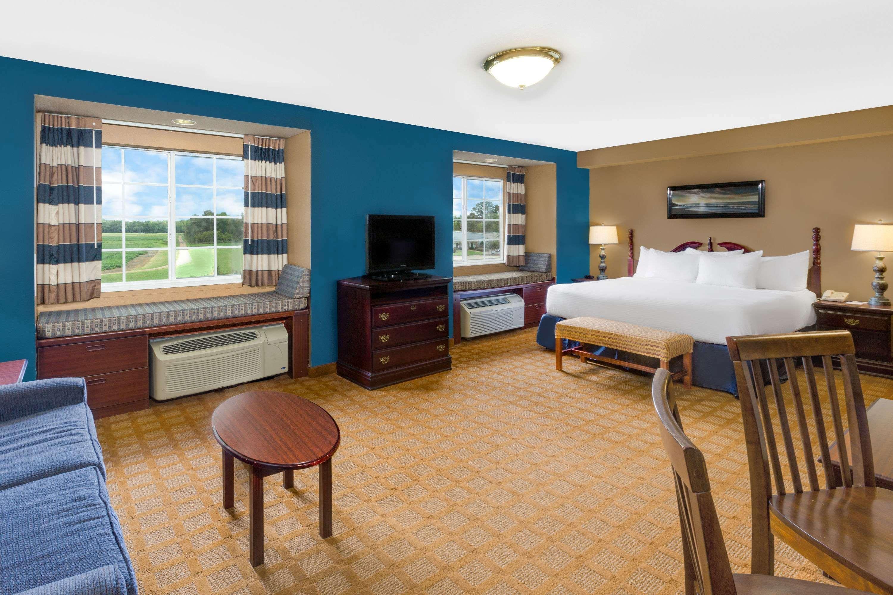 Microtel Inn & Suites By Wyndham Старквилл Экстерьер фото