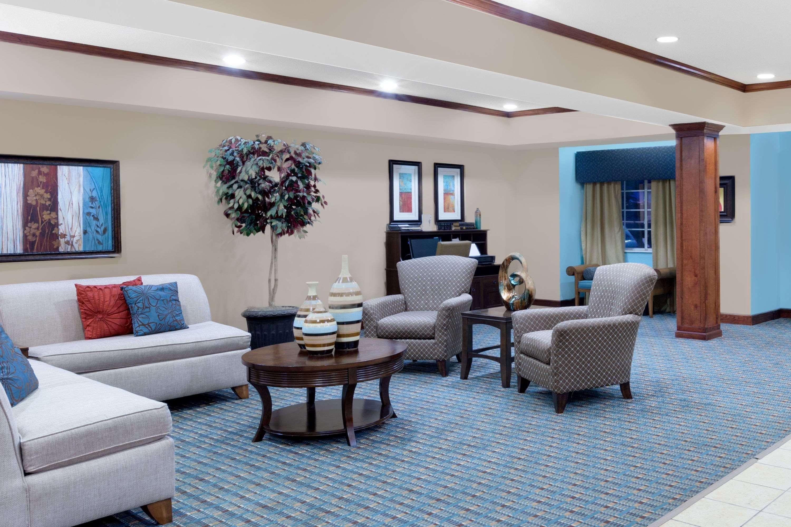 Microtel Inn & Suites By Wyndham Старквилл Экстерьер фото